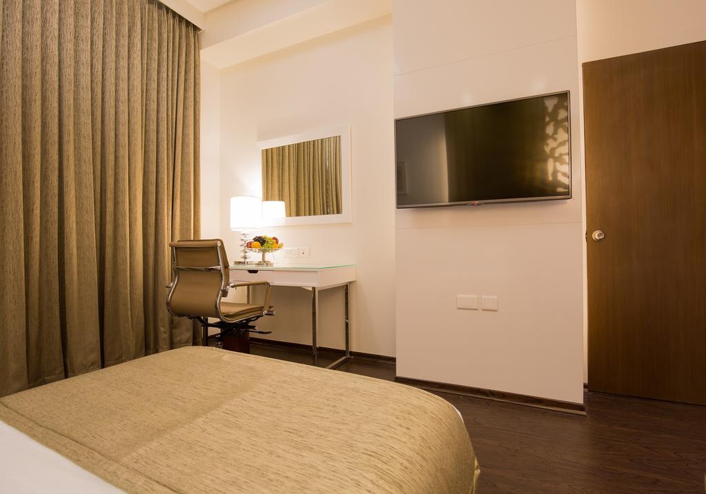 Kiscol Grands Hotel Коимбатур Экстерьер фото