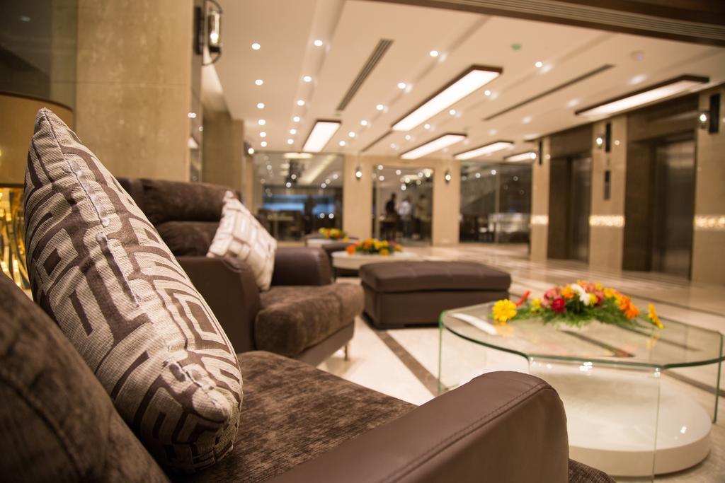 Kiscol Grands Hotel Коимбатур Экстерьер фото