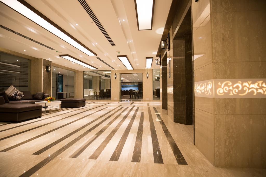 Kiscol Grands Hotel Коимбатур Экстерьер фото